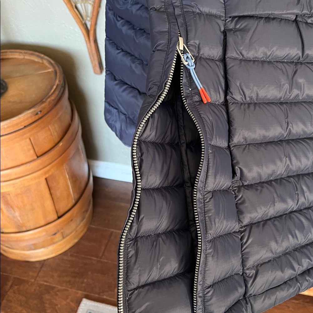 Cotopaxi Black Puffer pullover Jacket - image 5